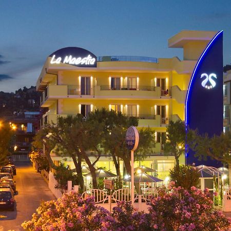 Hotel La Maestra グロッタンマーレ エクステリア 写真